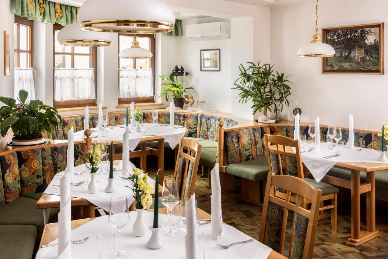 Genussgasthof & Hotel Beim Krutzler Heiligenbrunn Luaran gambar