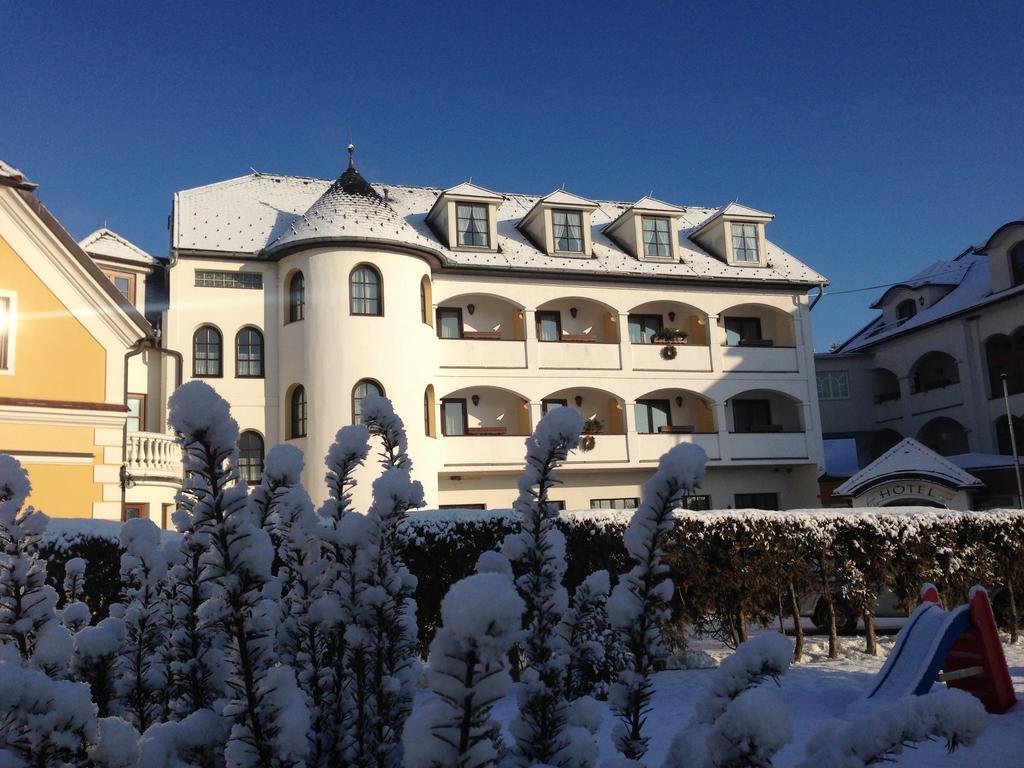 Genussgasthof & Hotel Beim Krutzler Heiligenbrunn Luaran gambar